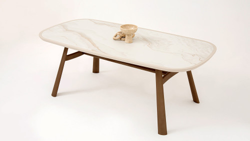 OPERA-Opera Yemek Masası